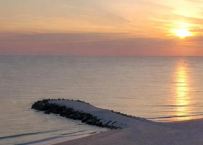 Apartment Golden Sunrise -